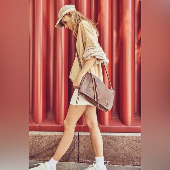 ▪️NWT Free People Dixon Crossbody in Desert Taupe - Picture 12 of 12
